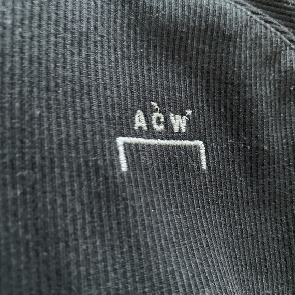 A-Cold-Wall Croptop - Picture 3 of 3